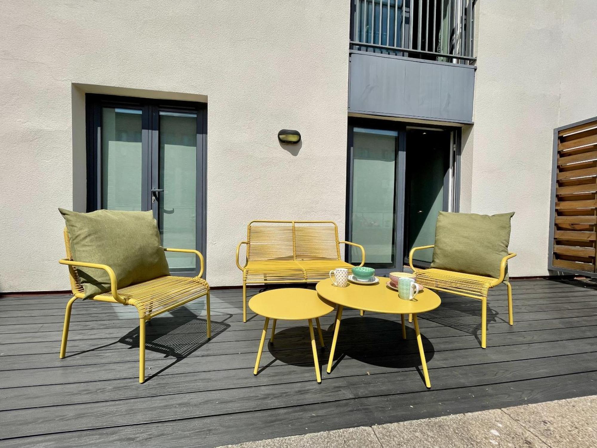 Stunning 2-Bed Town Centre Apartment - Hosted By Hutch Lifestyle Leamington Spa Eksteriør bilde