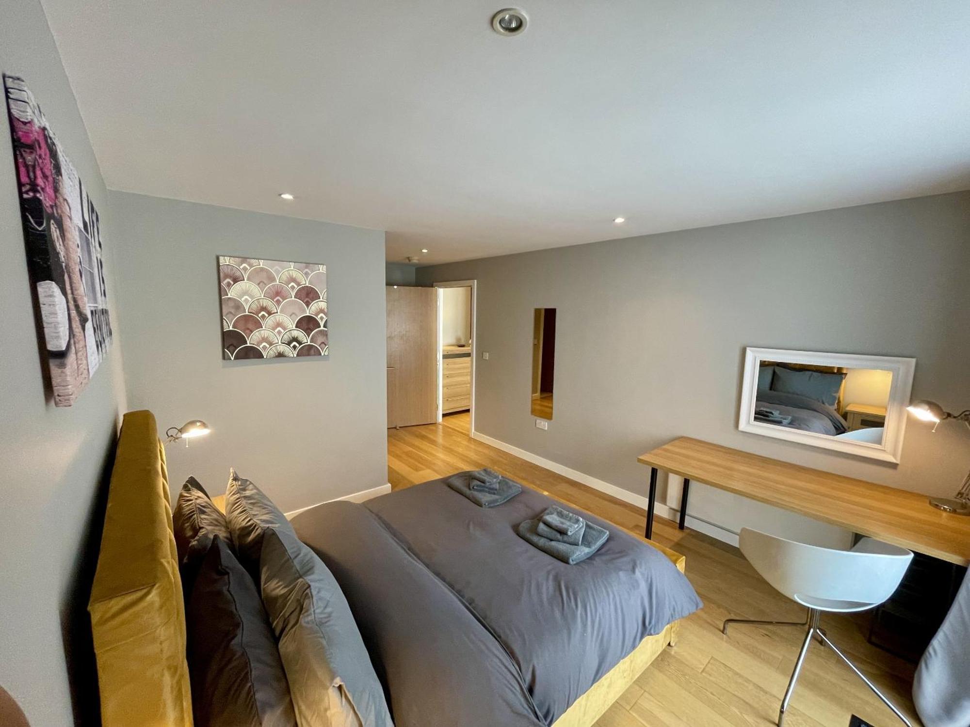 Stunning 2-Bed Town Centre Apartment - Hosted By Hutch Lifestyle Leamington Spa Eksteriør bilde